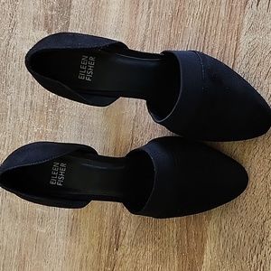 ELIEEN FISHER black suede pumps